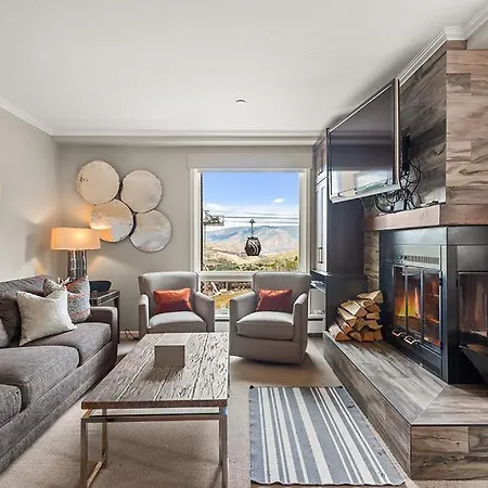 Chamonix 34, Snowmass Ski-In/Ski-Out Condo W/Shared Pool/Hot Tub/Wifi